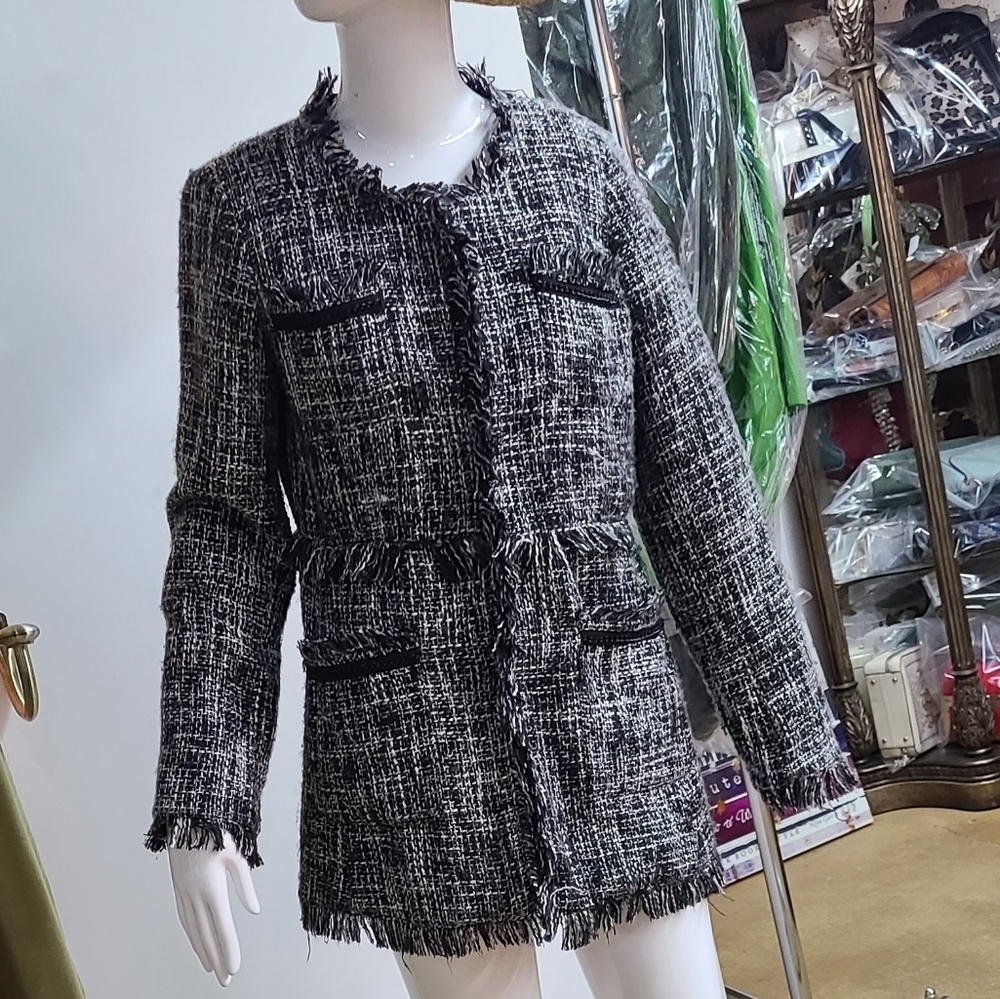 Light Tweed Blazer